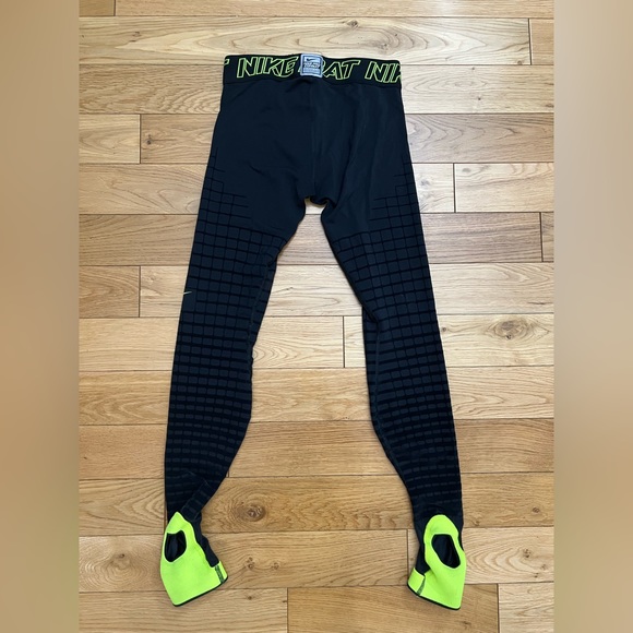 Nike Pro Combat Recovery Hypertight - Mens Medium - Picture 4 of 8